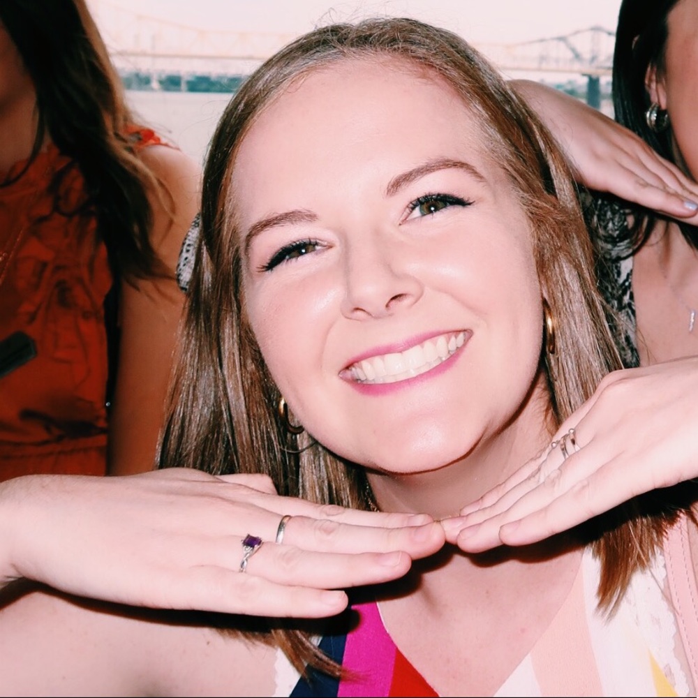 Meet your Posher, Courtney